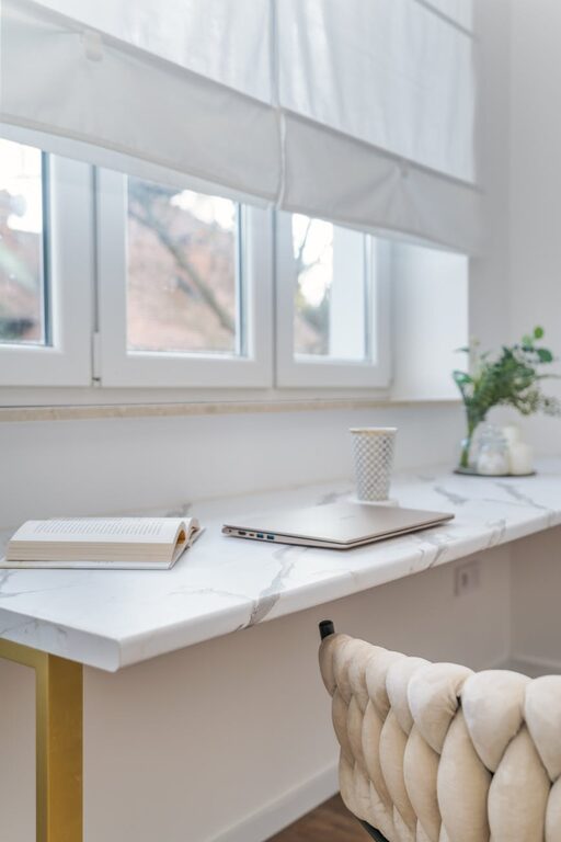 How to Refresh Your Workspace in Ten Minutes: Quick and Easy Tips